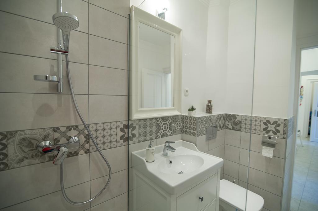 Brody Apartman Eğri Dış mekan fotoğraf