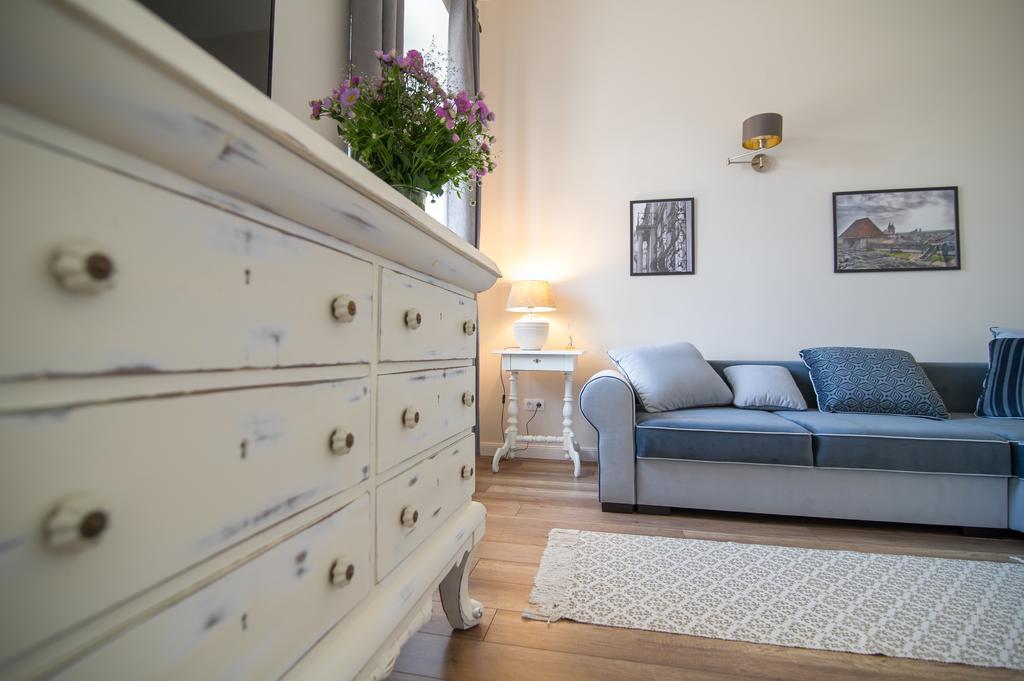 Brody Apartman Eğri Dış mekan fotoğraf